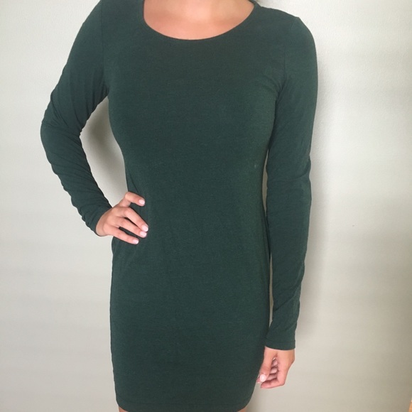 Fitted hunter green dress - Picture 1 of 2